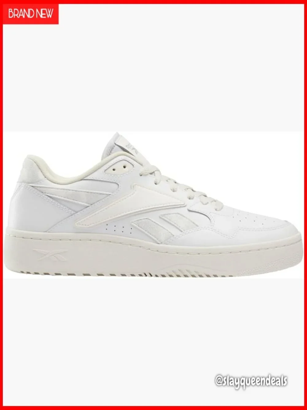 Low Top Lace-Up Athletic Sneakers for Casual Wear and Basketball
